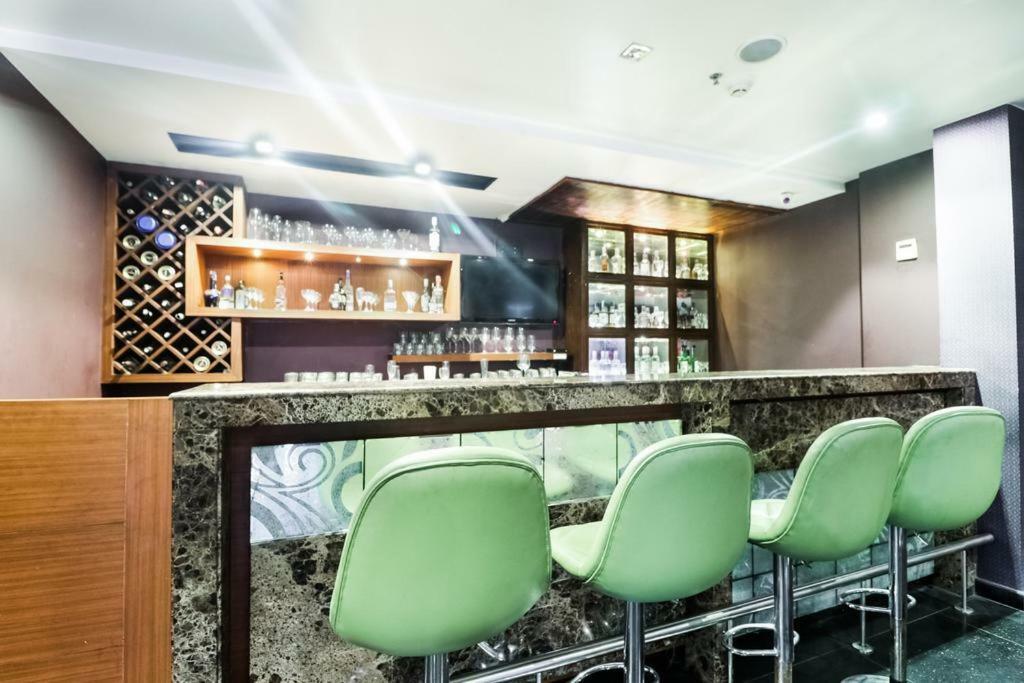 La Silver Leaf Hotel Nawashahr Ngoại thất bức ảnh